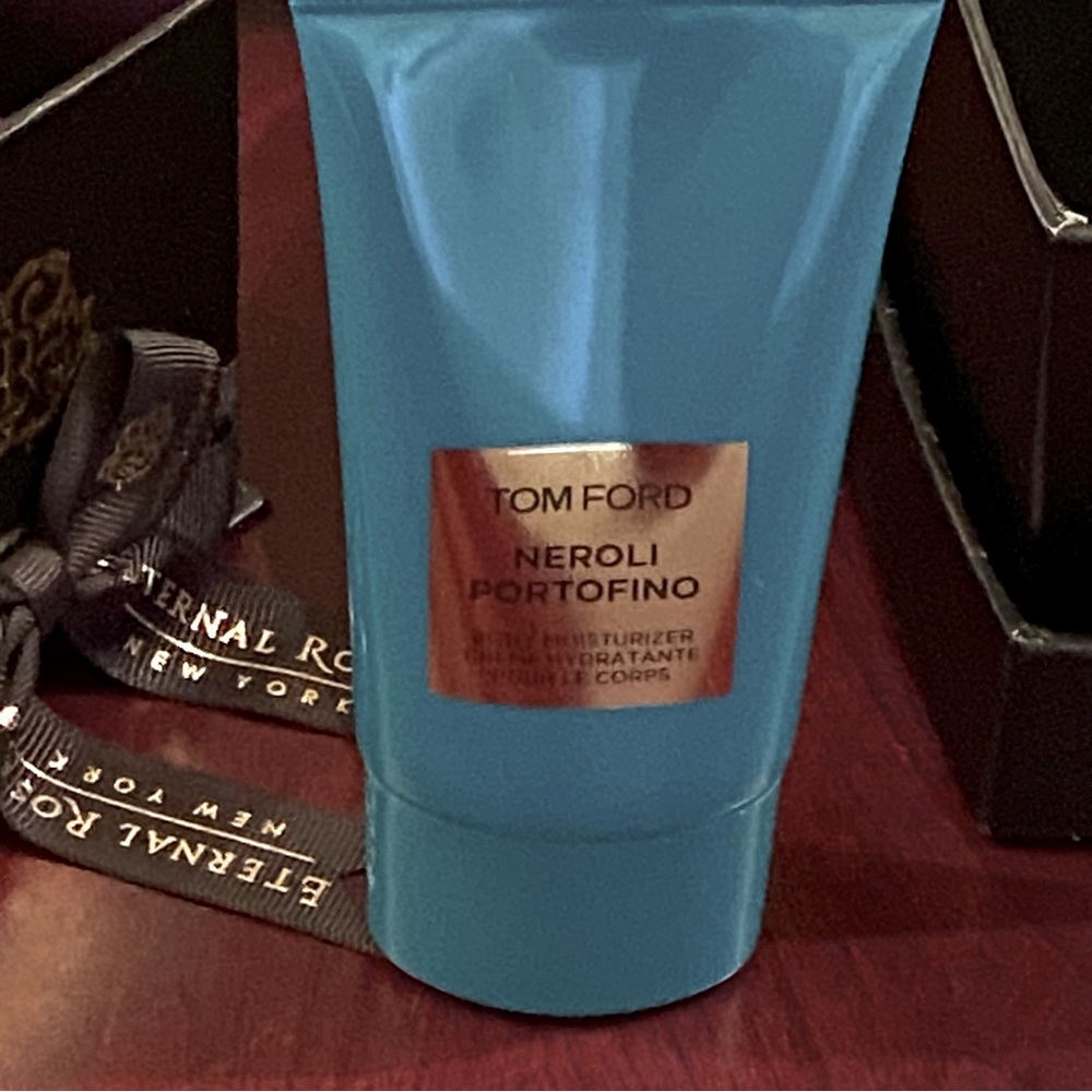 BNWOB Tom Ford Neroli Portofino Body Moisturizer / Pour Le Corps Size- 2…